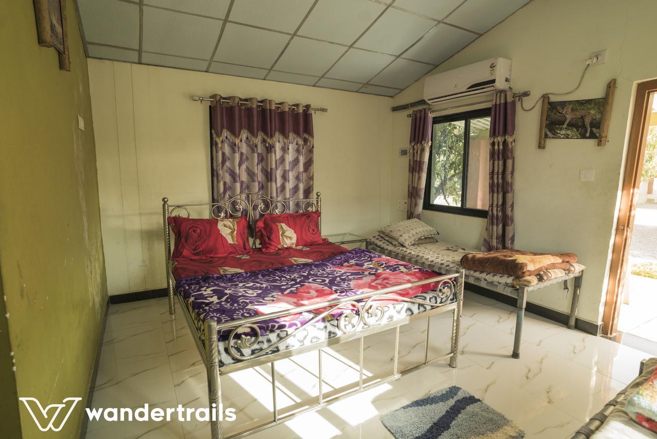 Lookout Villa - A Wandertrails Stay Sasan Gir Ngoại thất bức ảnh