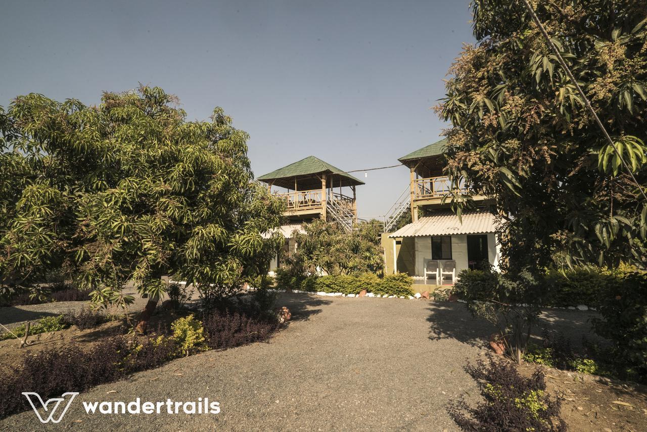 Lookout Villa - A Wandertrails Stay Sasan Gir Ngoại thất bức ảnh