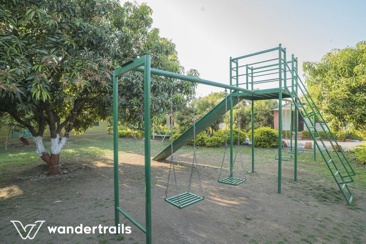 Lookout Villa - A Wandertrails Stay Sasan Gir Ngoại thất bức ảnh